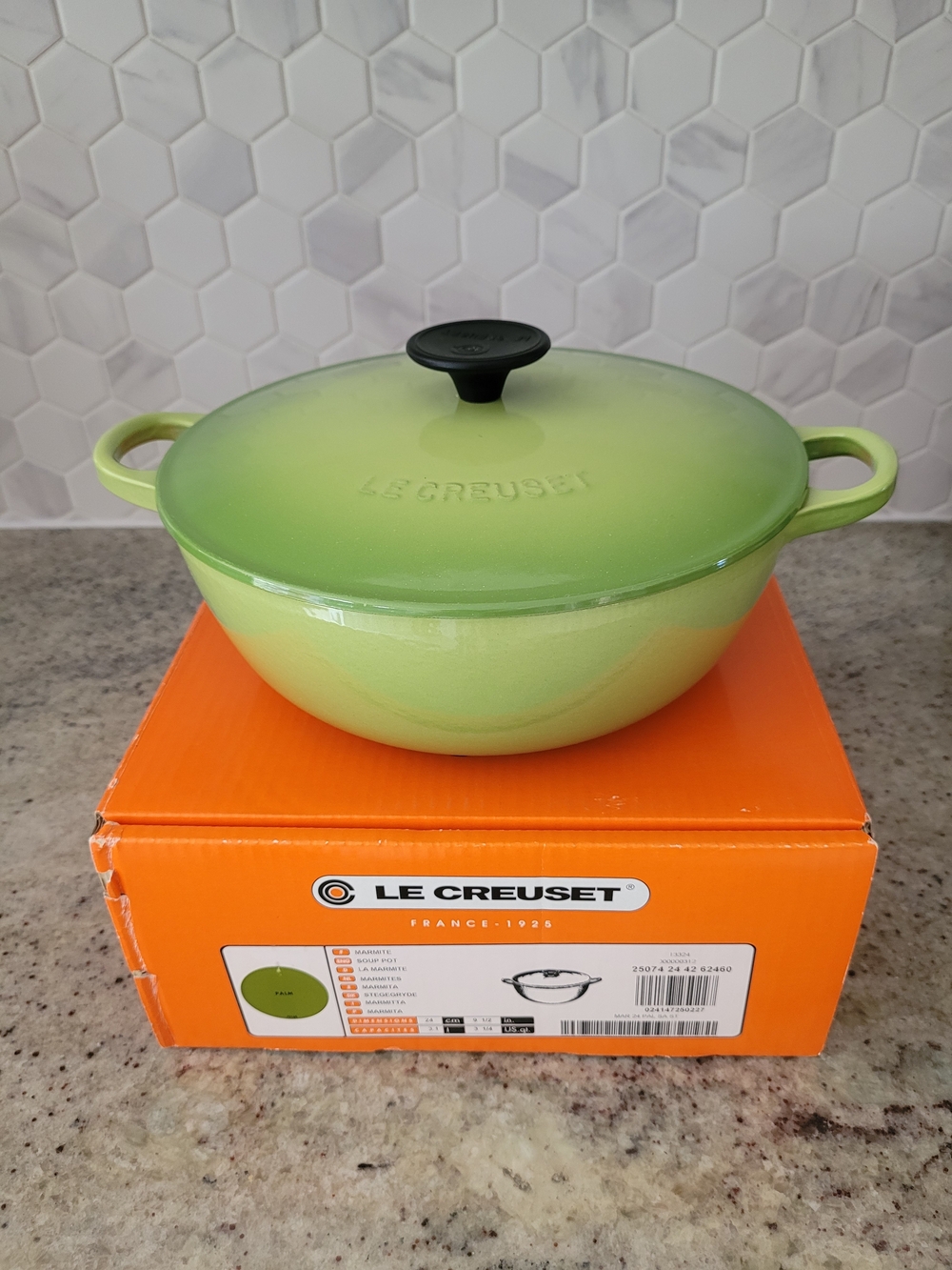 Le Creuset 24cm Enameled Cast Iron Soup Pot / Marmite - Palm Green (With Box)